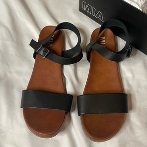 Black sandals